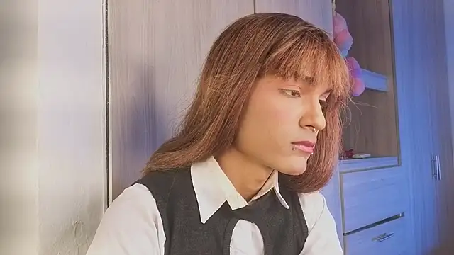 tiffanyy 777 online show from March 4, 2026, 1:33 am