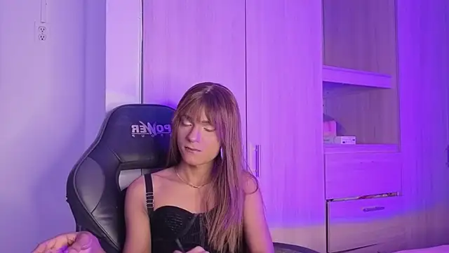 tiffanyy 777 online show from May 29, 2026, 11:58 pm