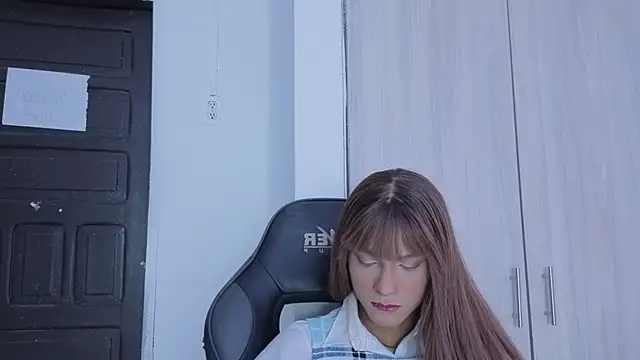 tiffanyy 777 online show from June 4, 2026, 10:49 pm