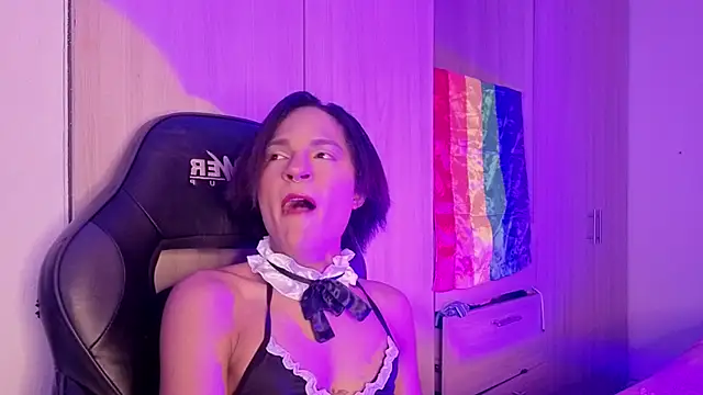 tiffanyy 777 online show from June 10, 2026, 3:18 am