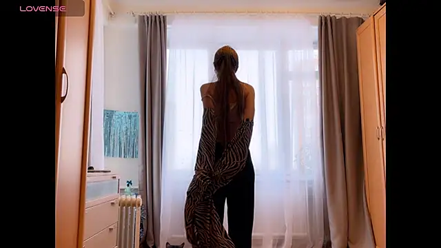 Snapshot of Brilliant_live chatting on February 4, 2026, 11:49 am Brilliant live online show from February 4, 2026, 11:49 am