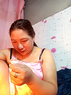 giang0055 online show from February 21, 2026, 2:18 pm