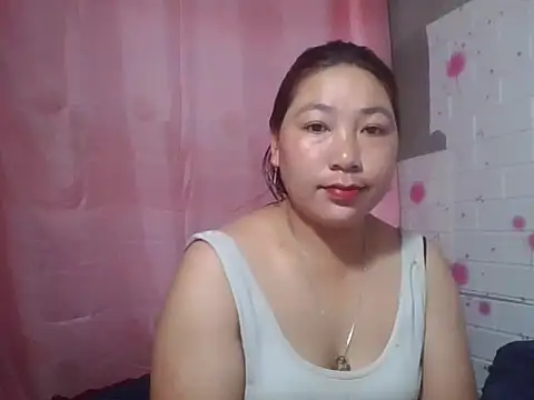 giang0055 online show from March 3, 2026, 1:12 am