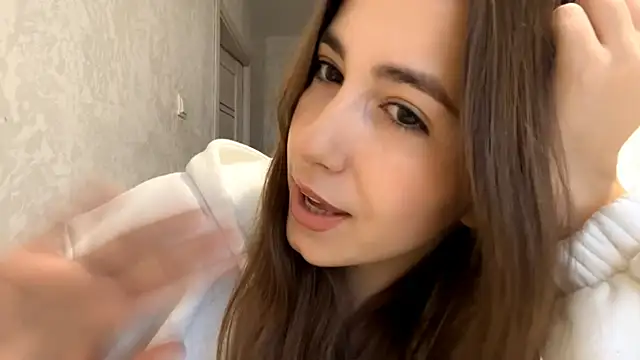 DeannaSuri online show from December 21, 2025, 12:01 pm