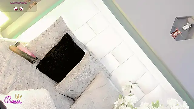 FernandaGil online show from April 9, 2026, 12:32 pm