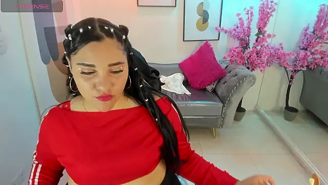 Perla chanell online show from January 16, 2026, 3:43 am