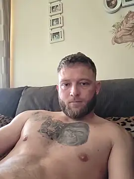 Snapshot of yandy_p90 chatting on June 14, 2026, 3:14 pm yandy p90 online show from June 14, 2026, 3:14 pm