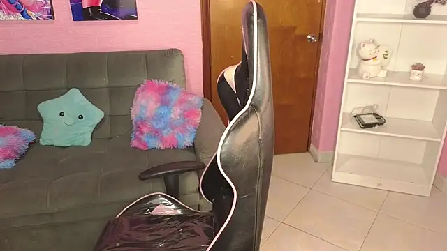 pinkygirl20 online show from January 16, 2026, 8:18 am