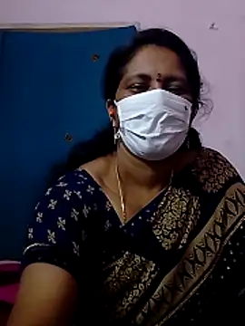 Snapshot of telugutrisha chatting on February 9, 2026, 4:44 pm telugutrisha online show from February 9, 2026, 4:44 pm