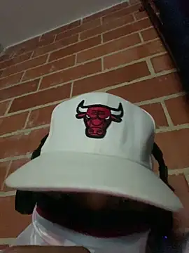 valentino2026 online show from December 18, 2025, 8:20 am