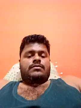 Snapshot of yourwellman chatting on February 22, 2026, 6:28 pm yourwellman online show from February 22, 2026, 6:28 pm