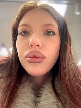 JeanGraay online show from December 18, 2025, 1:39 pm