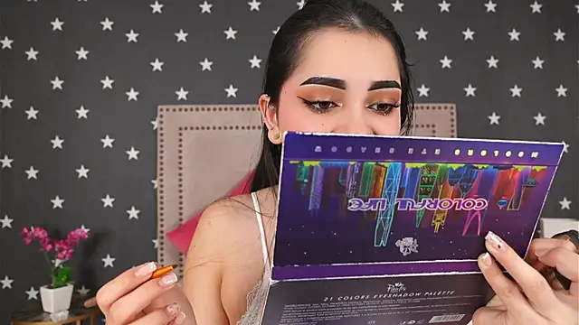 Snapshot of RaquellStar chatting on February 13, 2026, 6:09 am RaquellStar online show from February 13, 2026, 6:09 am