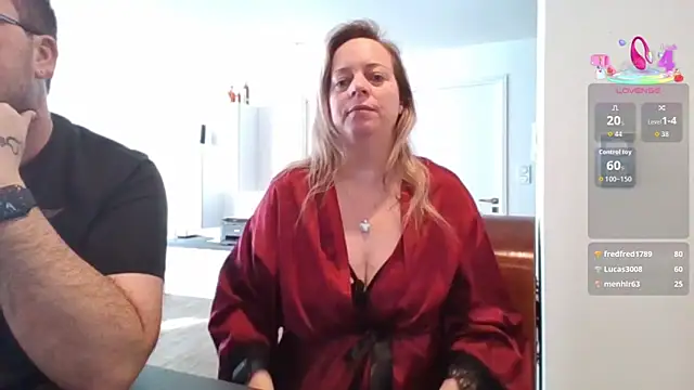 Snapshot of Miss-Chupagirly chatting on February 18, 2026, 8:43 am Miss-Chupagirly online show from February 18, 2026, 8:43 am