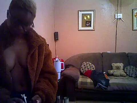 QUEENSasha27 online show from January 10, 2026, 9:11 am