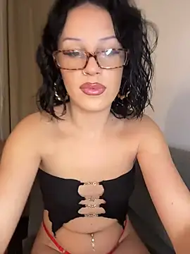 Naomi-Fox online show from January 9, 2026, 7:37 pm