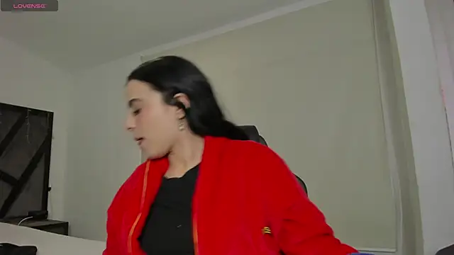 ChannelWhitee  online show from January 8, 2026, 10:23 pm