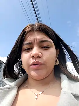 Ivy enjoy online show from February 9, 2026, 7:40 pm