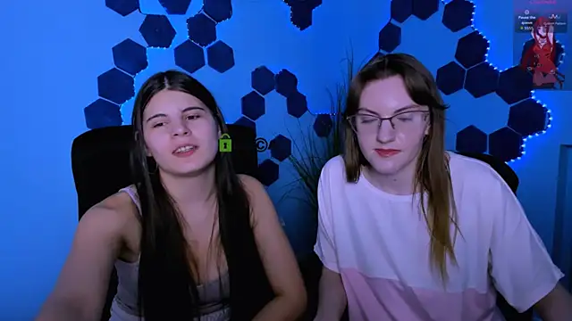 lizzie boom  online show from February 25, 2026, 9:24 pm