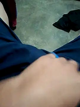 Loki1998A online show from January 7, 2026, 4:53 pm