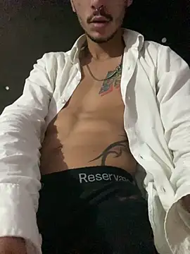 GuioficialBr online show from April 24, 2026, 8:33 pm