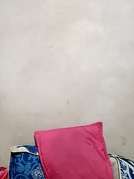 yula-bi online show from March 6, 2026, 9:22 pm