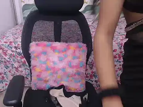 bold-smirthii online show from February 24, 2026, 6:11 am