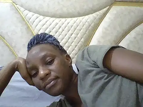 SimplyHer online show from January 10, 2026, 11:20 pm