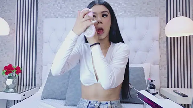 VioletGracee online show from February 25, 2026, 12:37 pm