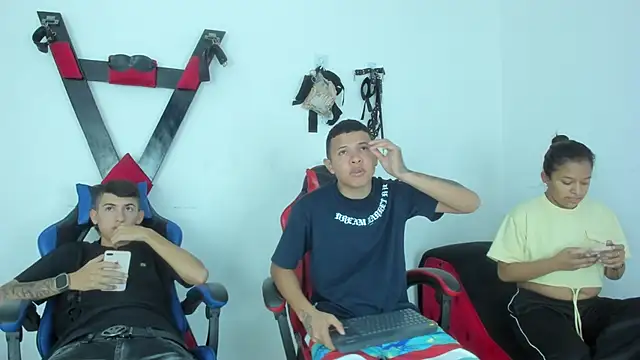 Three Ways to Love online show from January 9, 2026, 12:08 pm