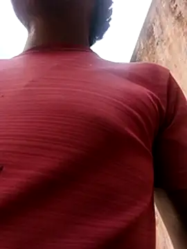 Snapshot of Tamilpaiyan07 chatting on February 4, 2026, 8:31 am Tamilpaiyan07 online show from February 4, 2026, 8:31 am