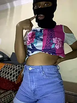 sheisking online show from January 5, 2026, 10:02 pm