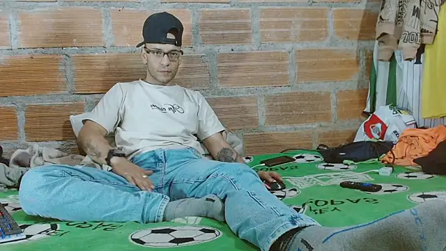 Alphamaster 92 online show from February 22, 2026, 3:29 am