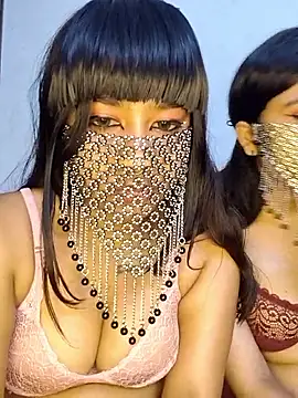 addictive me online show from April 11, 2026, 5:39 pm