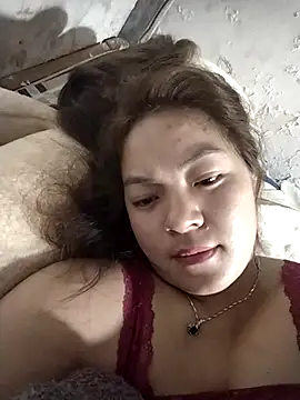 Lucky cutee online show from December 21, 2025, 6:04 pm