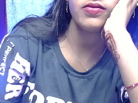 cute Dirty Diva online show from March 22, 2026, 5:27 pm