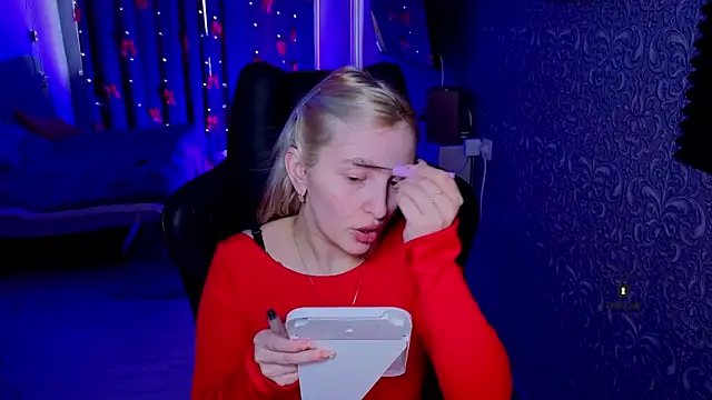 Eva Vibe  online show from March 20, 2026, 6:29 am