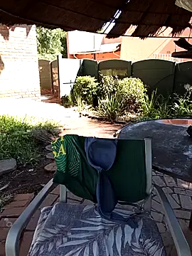 ShyNaughtyBabe online show from April 18, 2026, 11:36 am