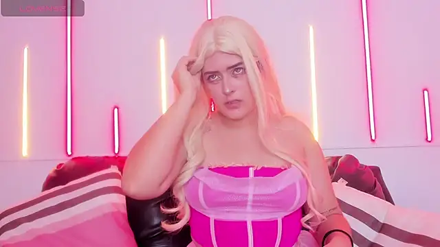 Annycolsonnn online show from December 22, 2025, 12:57 pm