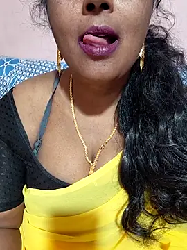 Snapshot of siri_tamiltelugu chatting on February 5, 2026, 4:22 pm siri tamiltelugu online show from February 5, 2026, 4:22 pm