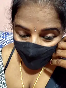 Snapshot of siri_tamiltelugu chatting on February 13, 2026, 4:14 pm siri tamiltelugu online show from February 13, 2026, 4:14 pm