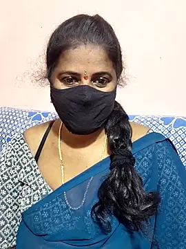 Snapshot of siri_tamiltelugu chatting on February 15, 2026, 7:38 am siri tamiltelugu online show from February 15, 2026, 7:38 am