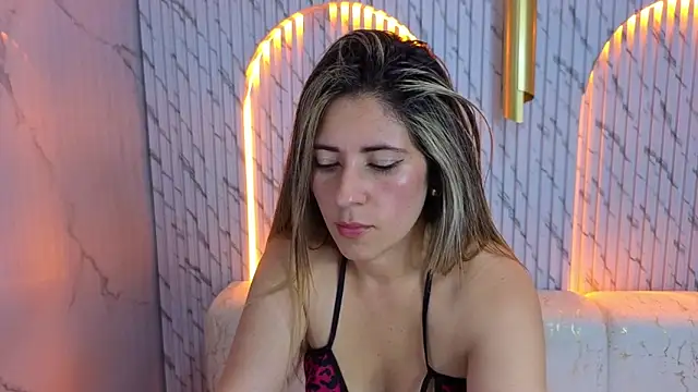 Phoebe Tx online show from January 16, 2026, 3:10 am