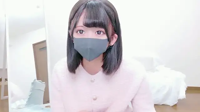 Snapshot of Kiki-jpn chatting on February 6, 2026, 10:29 am Kiki-jpn online show from February 6, 2026, 10:29 am