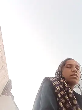 Karishma singh online show from April 6, 2026, 2:09 am