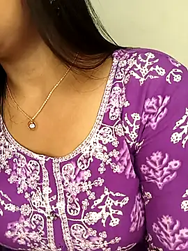 Deshi bhabhi143 online show from April 11, 2026, 6:07 am