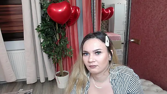 DaliaHaven online show from February 12, 2026, 8:59 pm