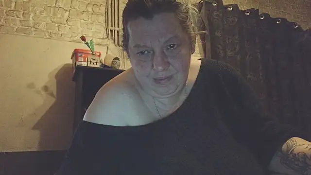 tigresse3 online show from May 15, 2026, 11:23 pm