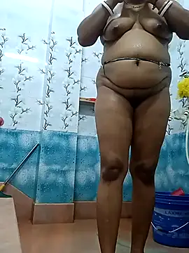 Snapshot of Hot-Angale chatting on April 19, 2026, 7:18 am Hot-Angale online show from April 19, 2026, 7:18 am
