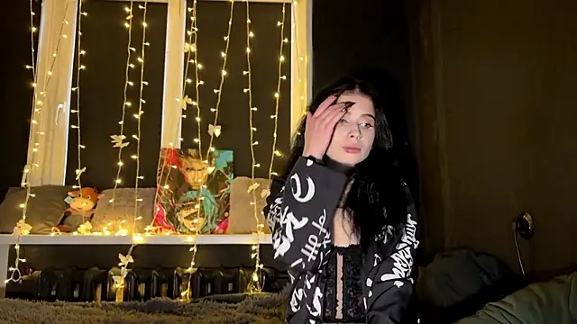 love4couple online show from March 20, 2026, 2:22 pm